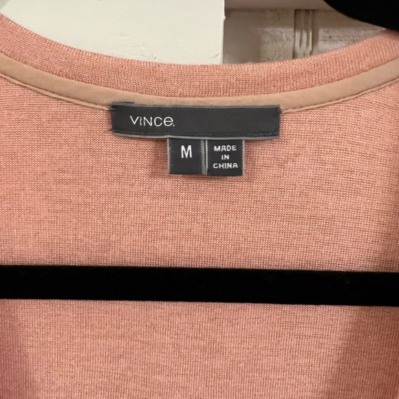 Vince pale salmon top - Picture 2 of 4